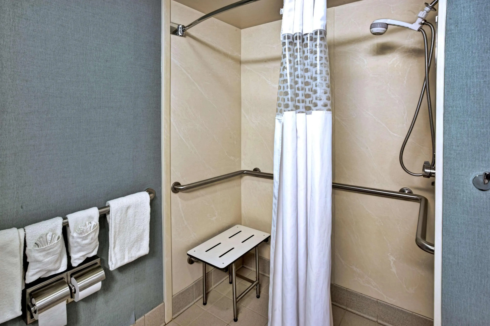 Hampton Inn Seekonk