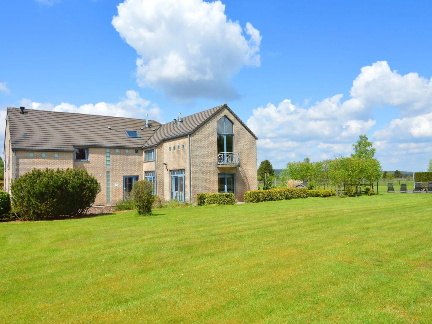 Luxury Villa in Sourbrodt