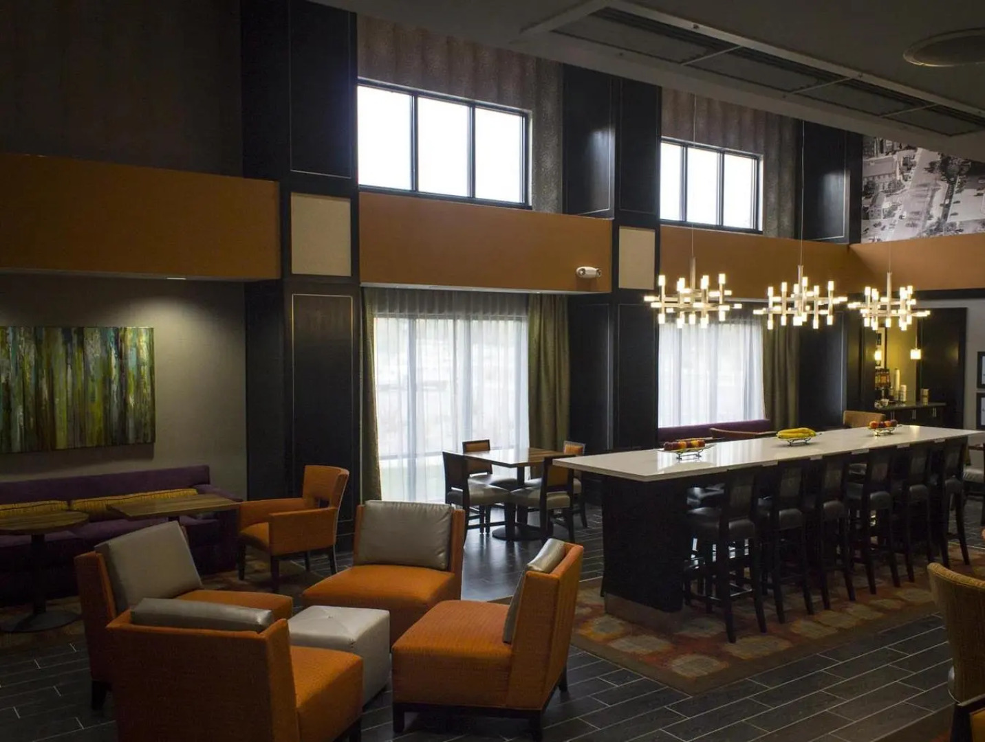 Hampton Inn & Suites Lansing West