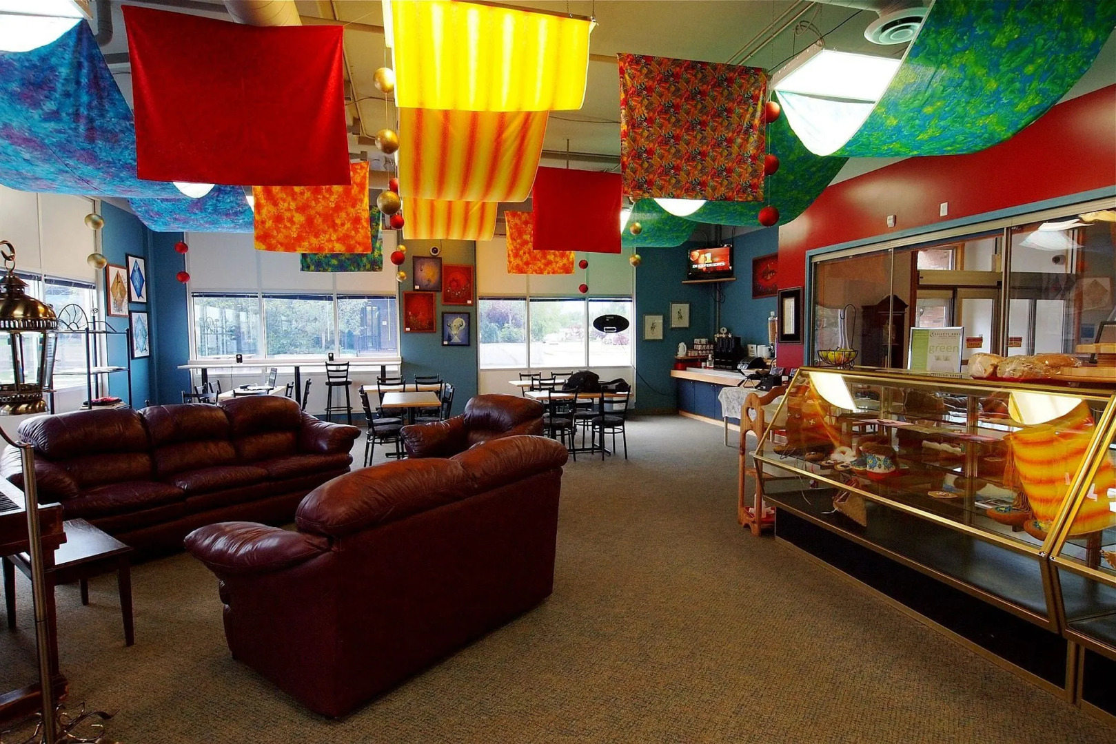 Executive House Suites Hotel & Conference Centre