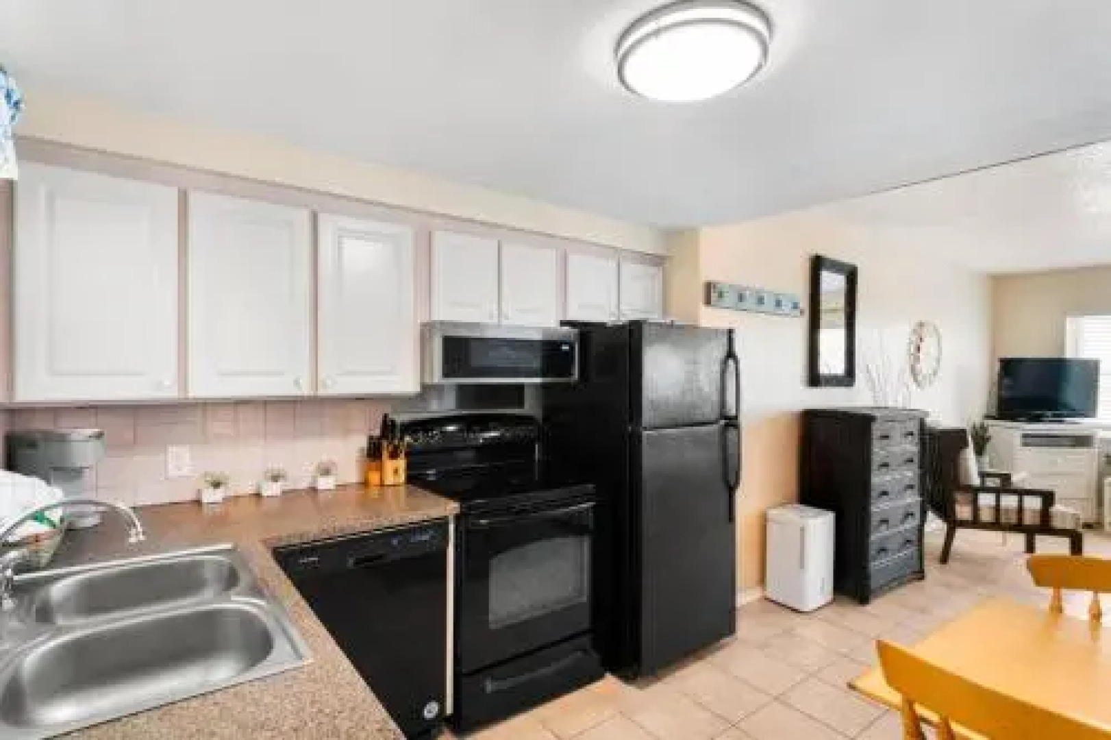 227 Surf Song Resort