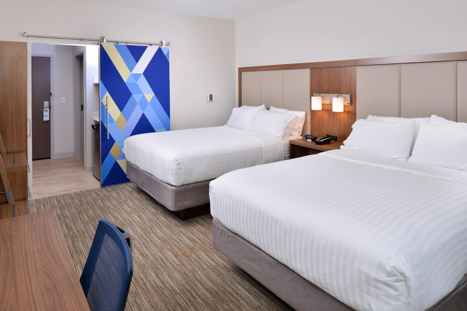 Holiday Inn Express & Suites Madison by IHG