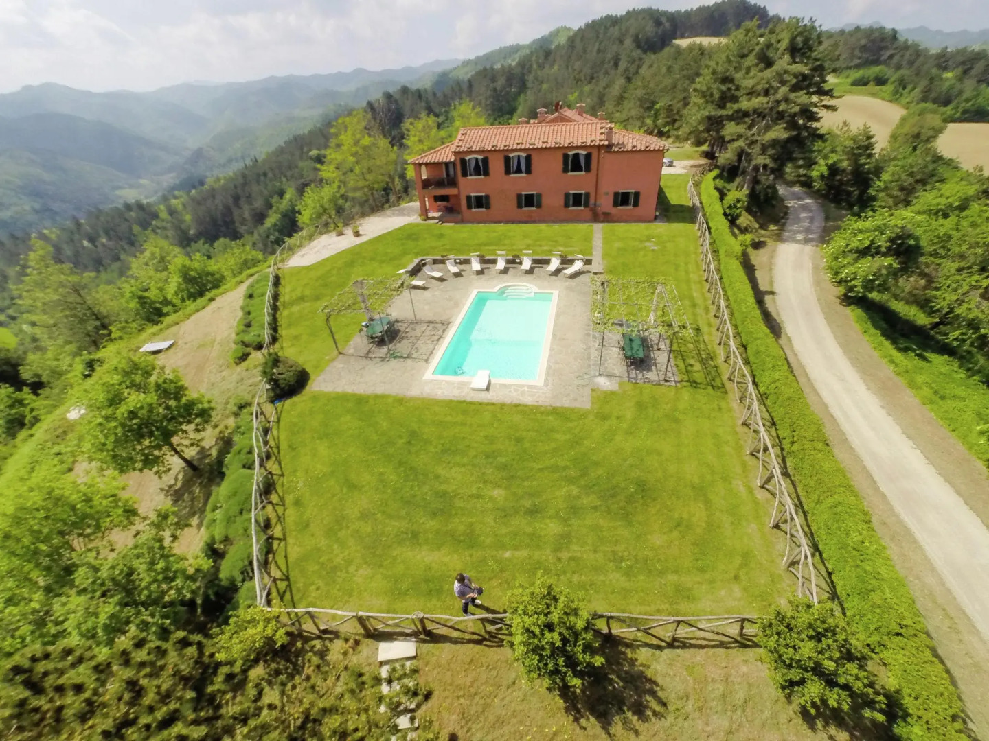 Luxurious Villa in Tredozio with Swimming Pool