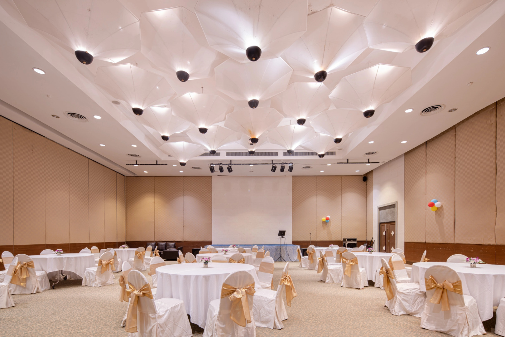 Supalai Scenic Bay Resort And Spa