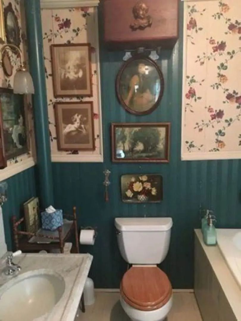 Alice's Snyder House Bed and Breakfast