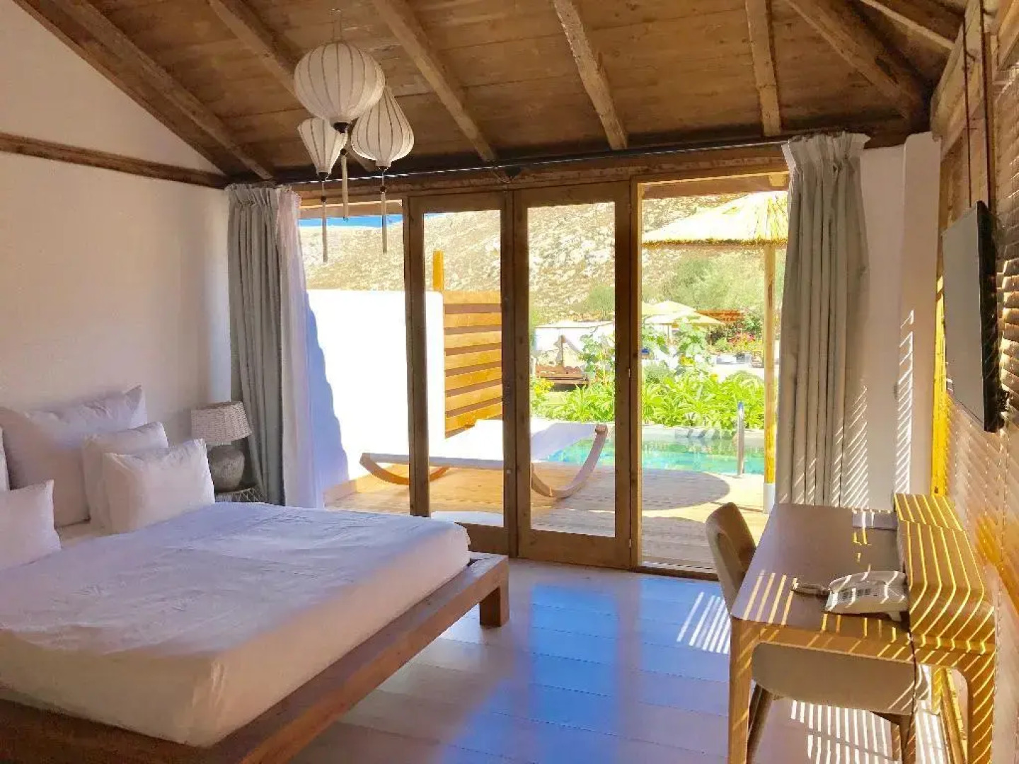 Caesars Gardens Hotel & Spa