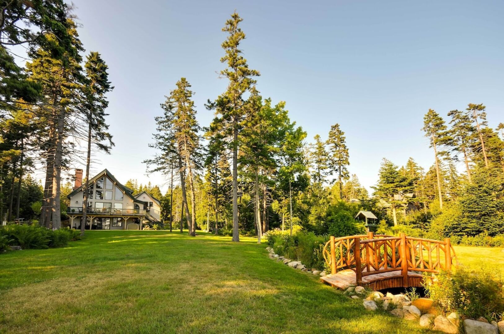 Waterfront Prospect Harbor Cottage: Yard, Fire Pit