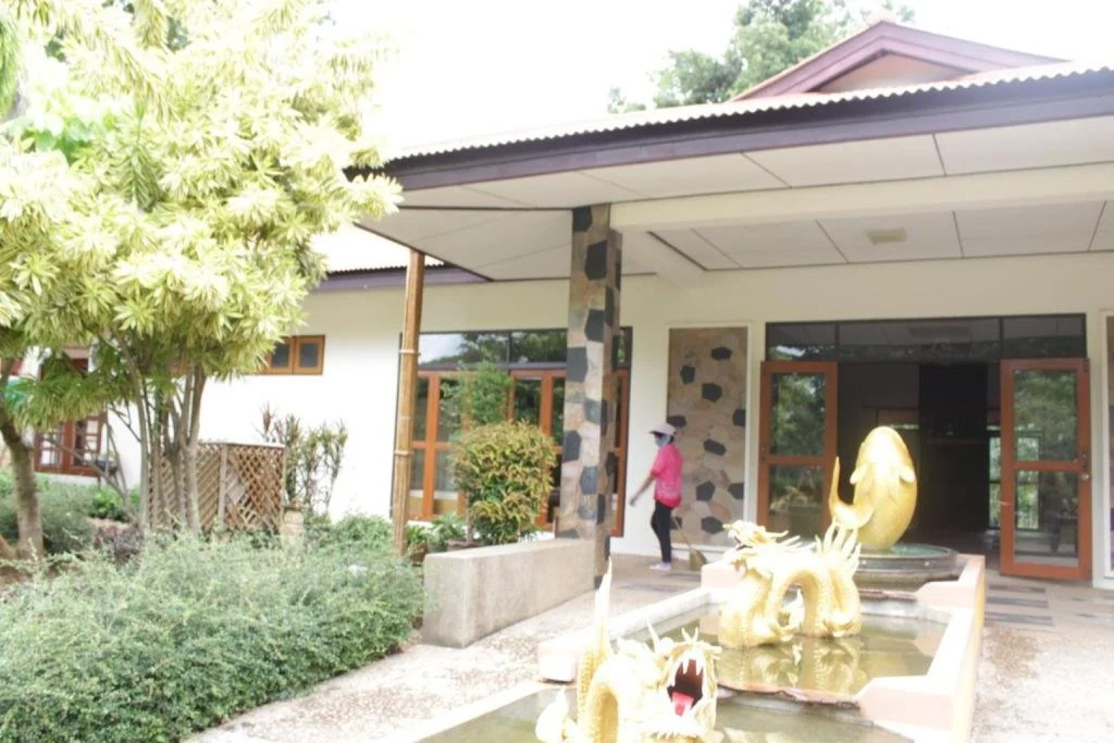 Thai Diamond Land Kaengkrachan