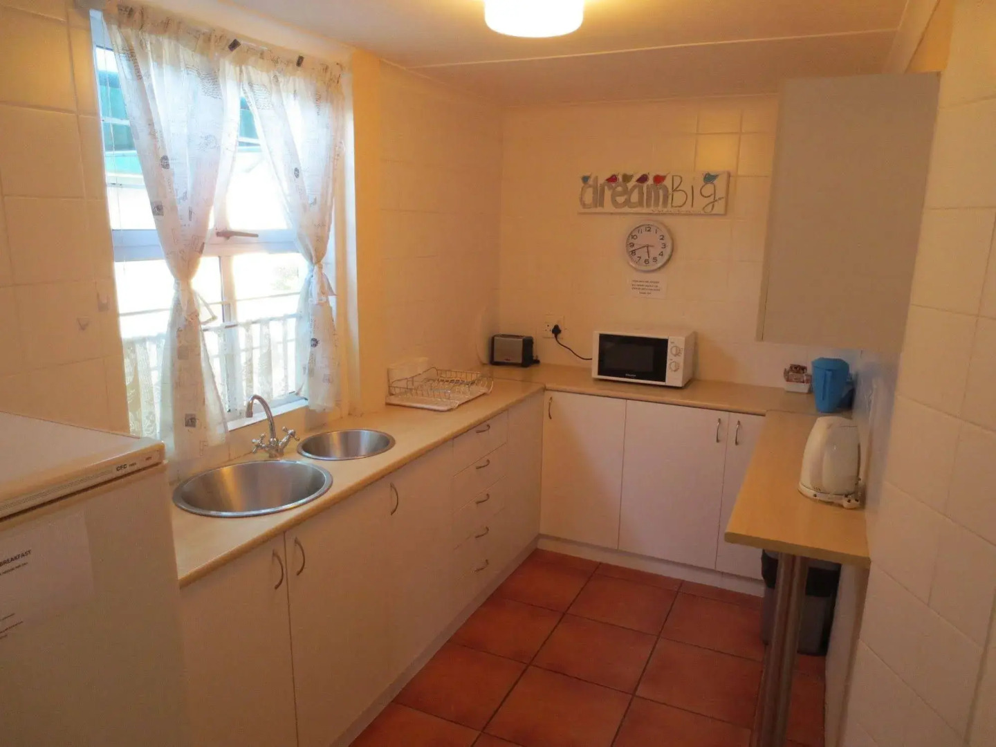 Masada Guest House B&B