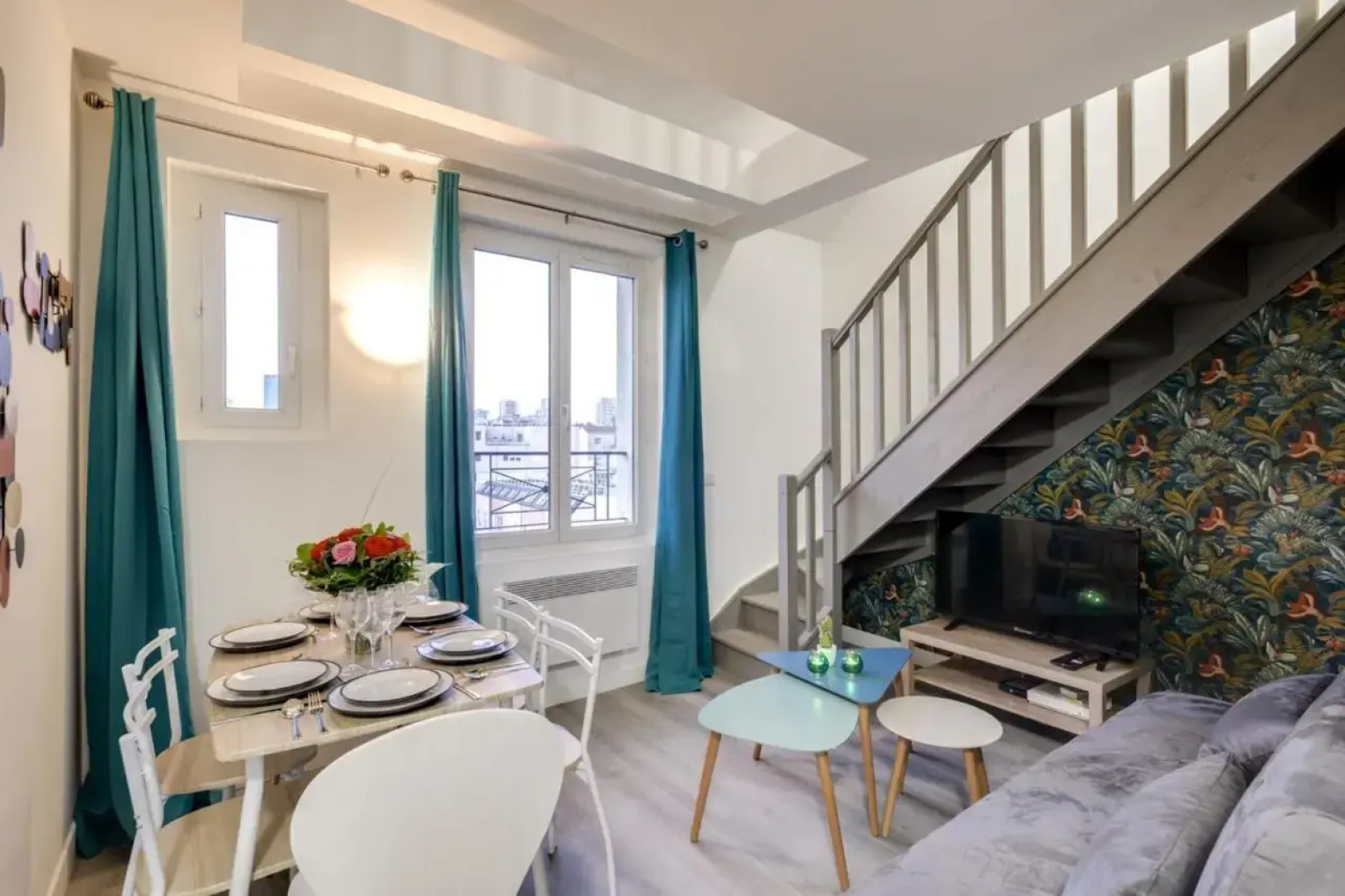 805 Suite Amazing, Luxious Duplex, Door of Paris