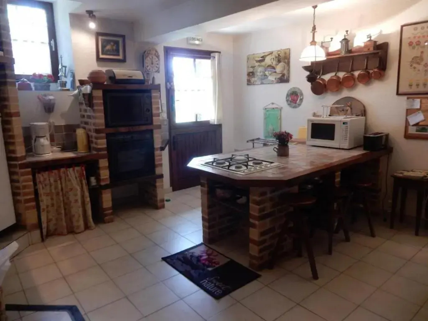 Gîte Tresson, 4 pièces, 13 personnes - FR-1-410-143