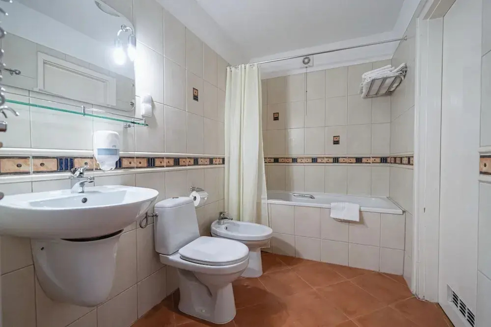 Hotel Tatry - POLSKIE TATRY S.A.