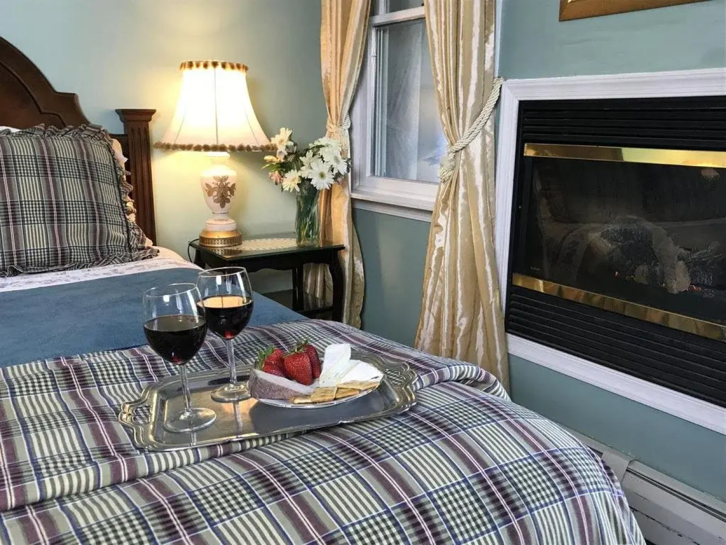 Fox and Hound Bed & Breakfast