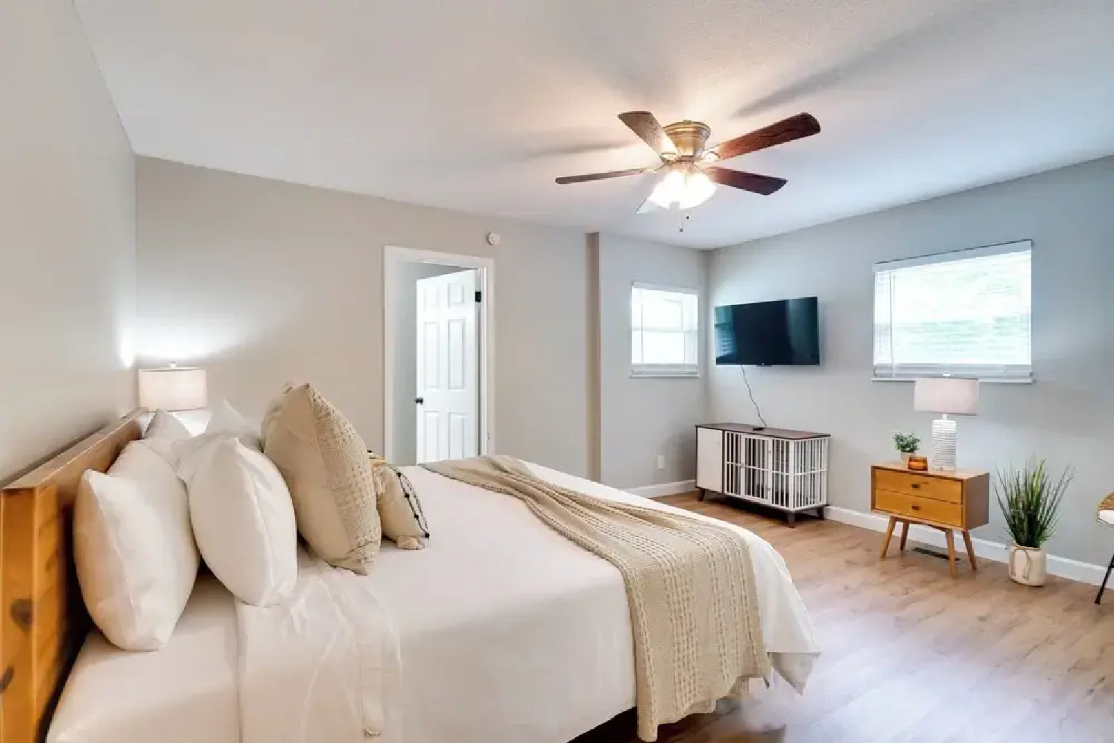 Sevierville Home w/ Hot Tub & Game Room!