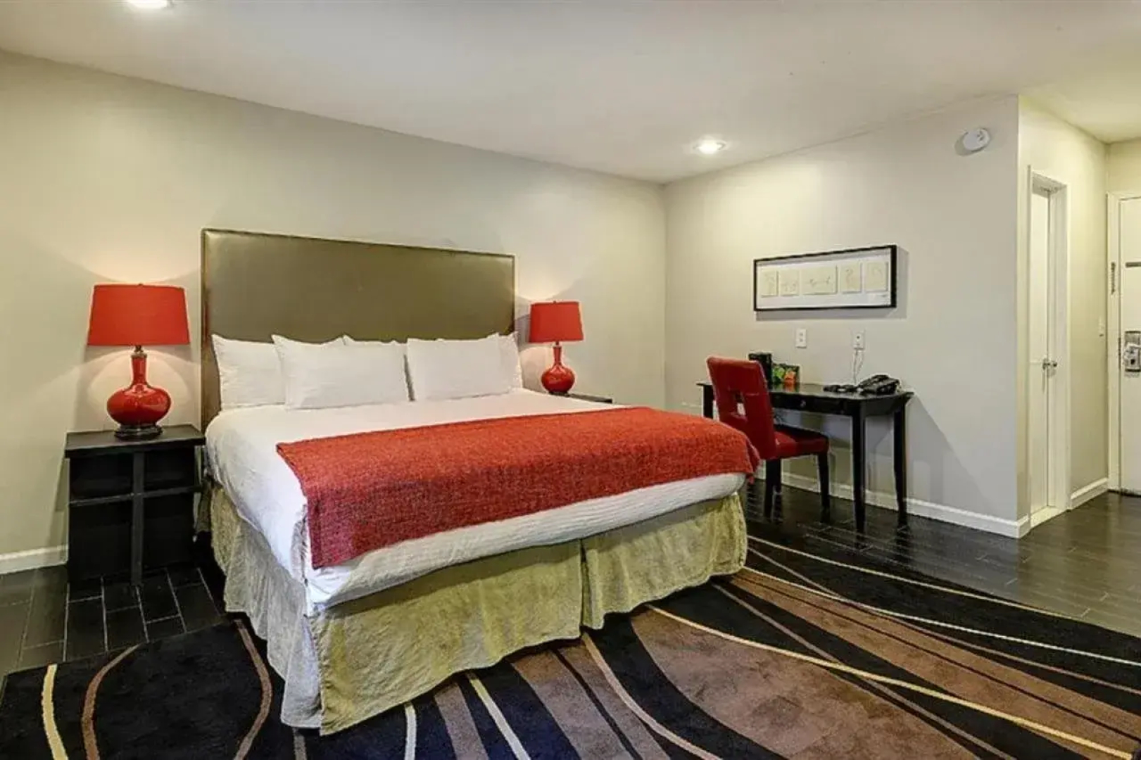 Shelter Hotel
