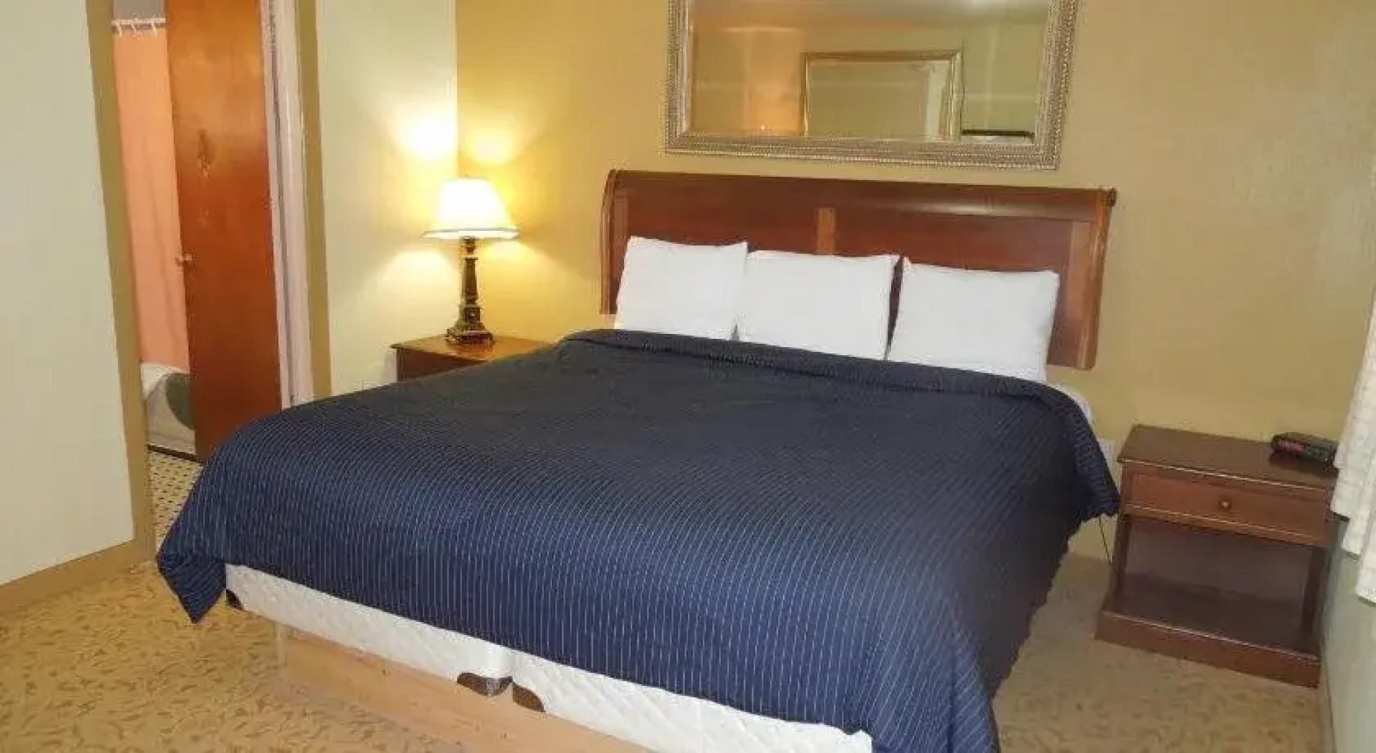 Slumberland Motel Mount Holly