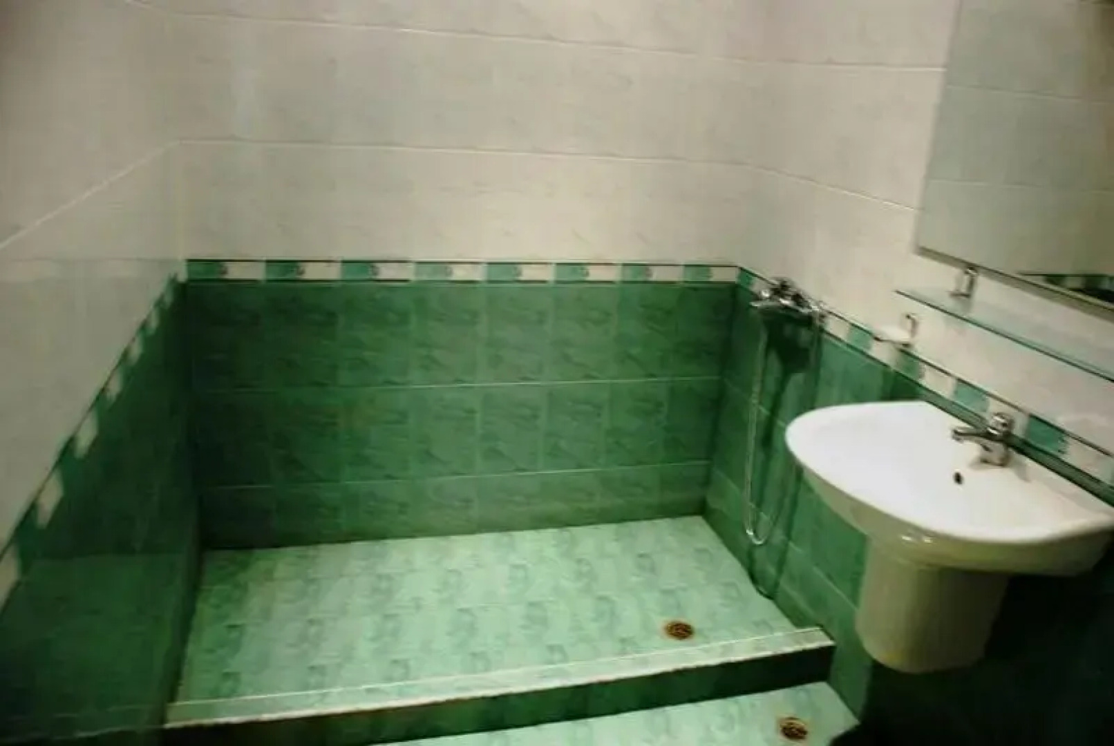 Coral Beach Apartment