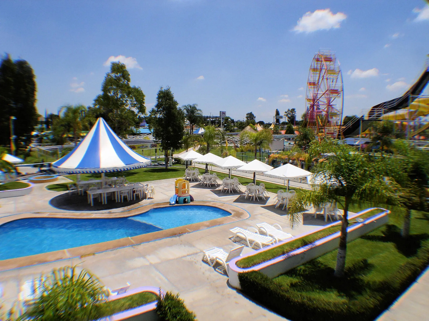 Hotel Splash Inn