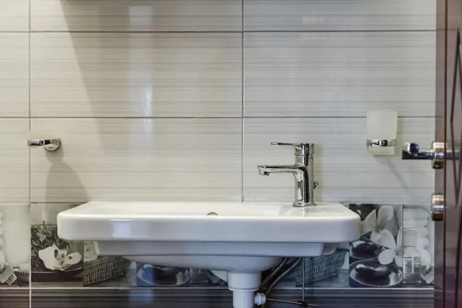 Hometown Apartment 2