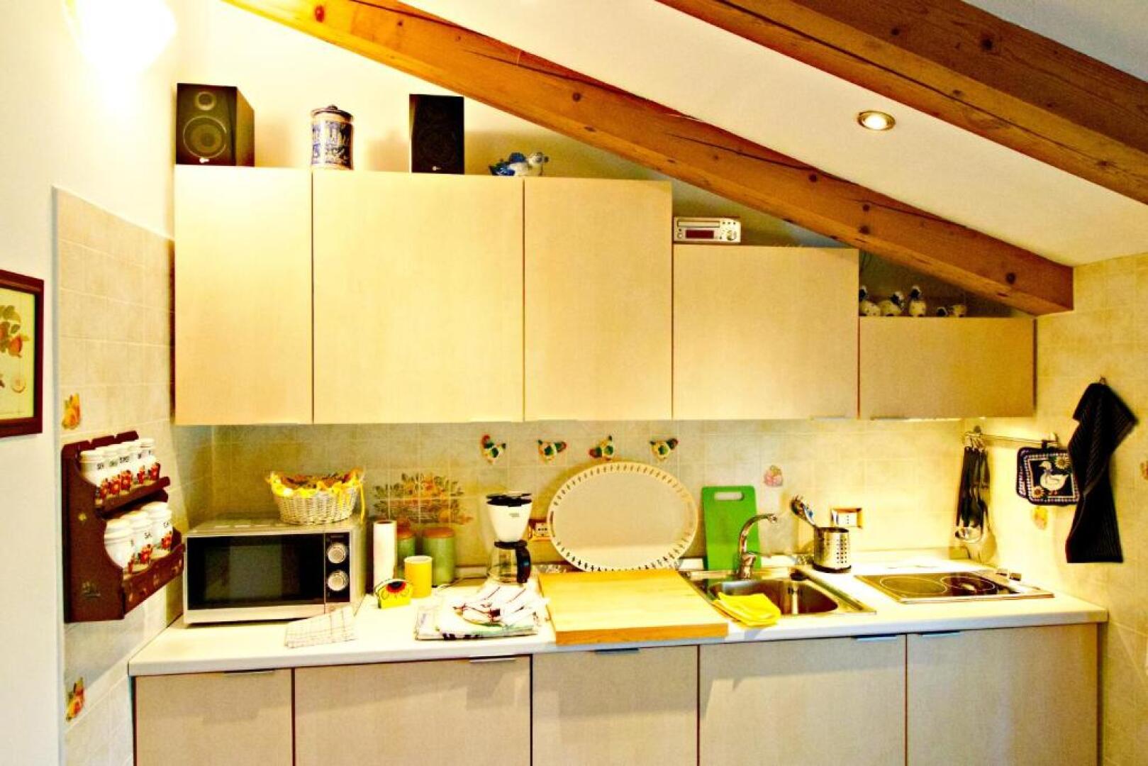 CA' LEONE - Sans Souci - Apartment in Villa with Pool