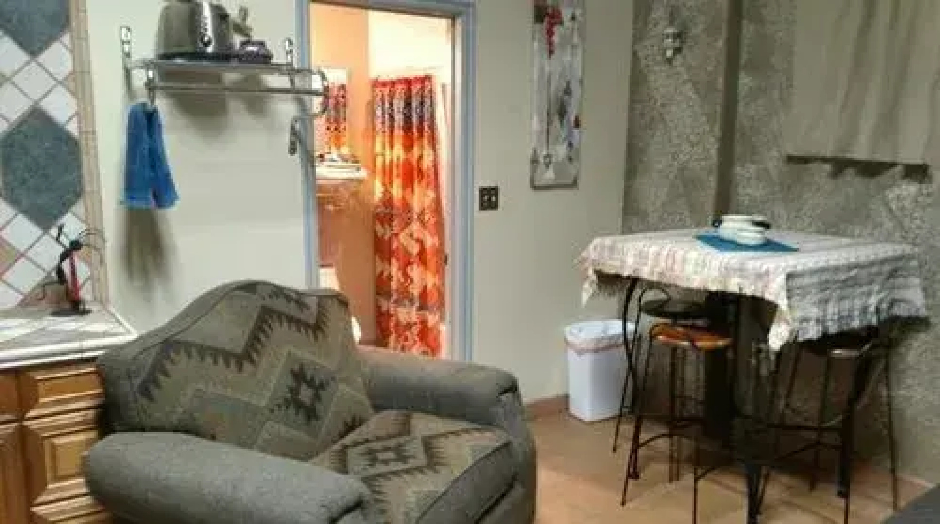 Kirk Hotel And Apartments