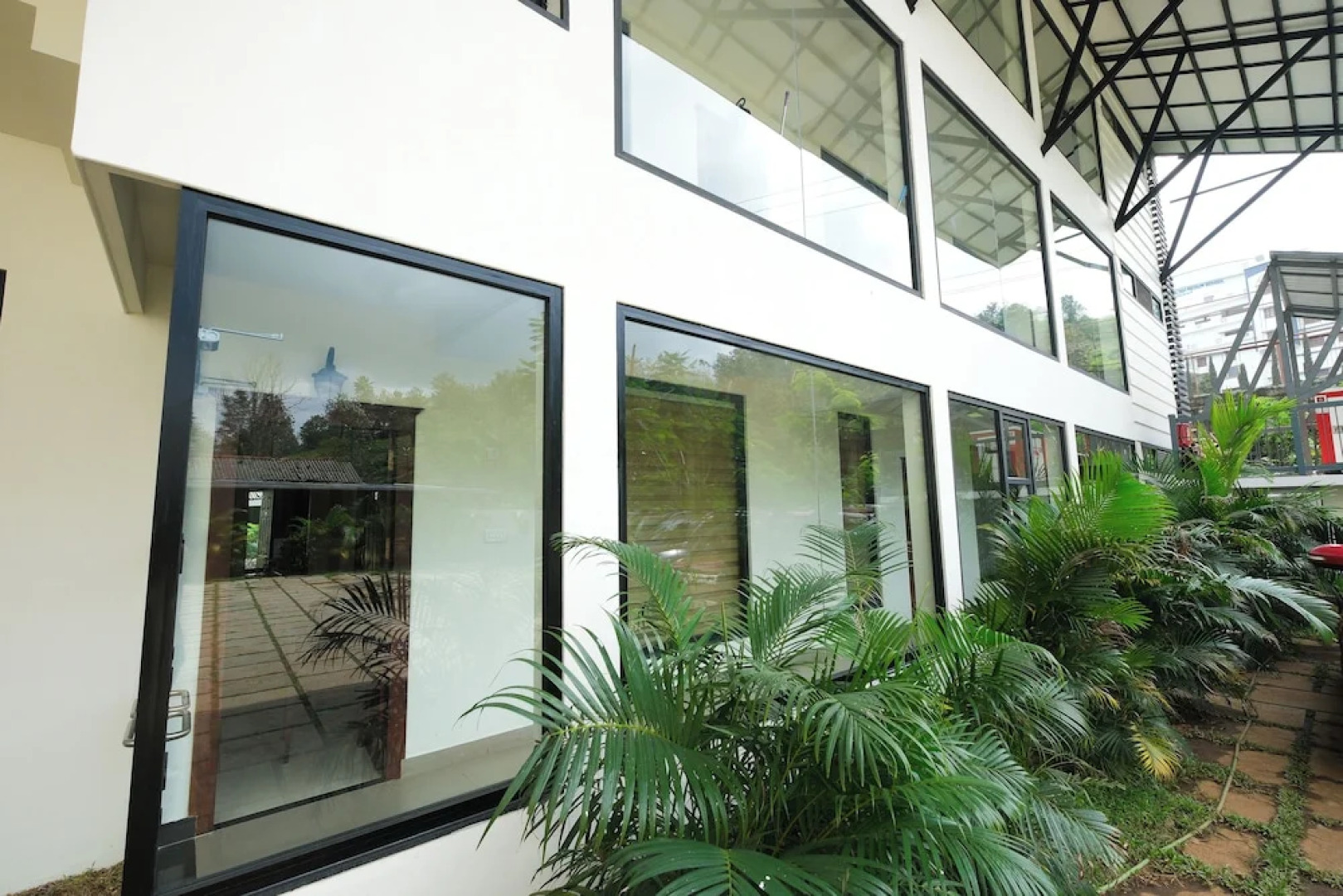 Thekkady Gavi Suites