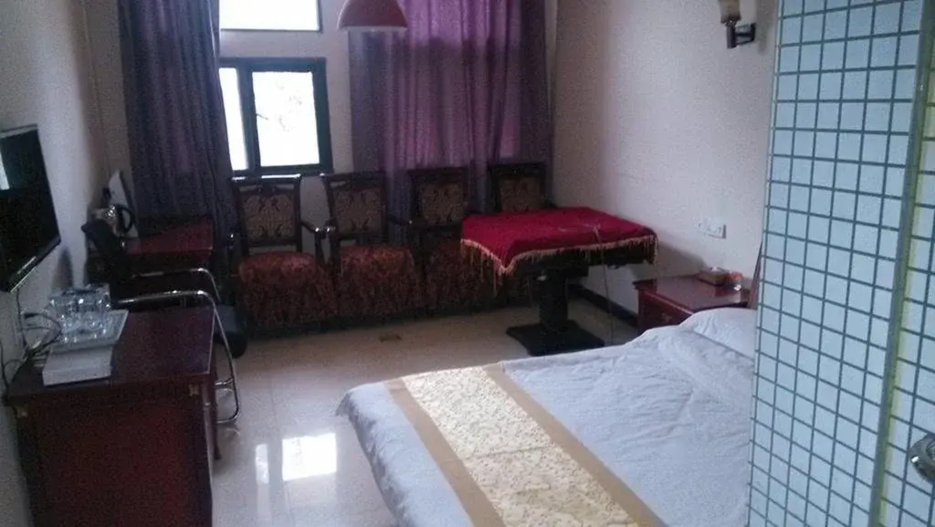 Shuntai Business Inn