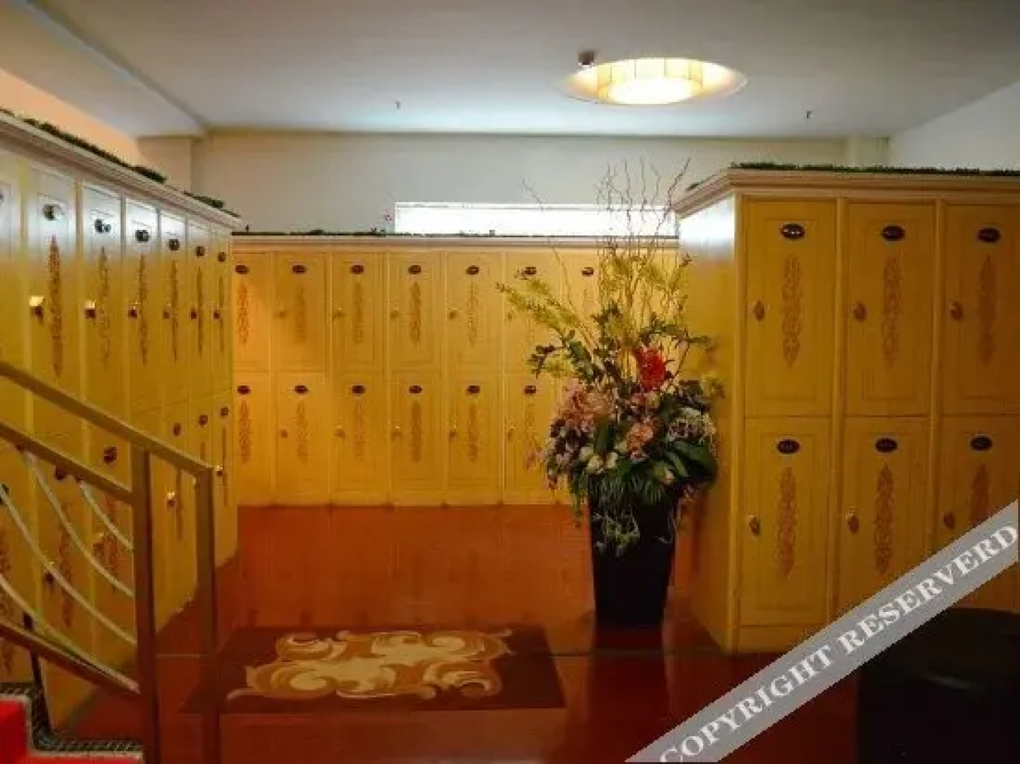 Xiangyang Oriental Hawaii Holiday Hotel