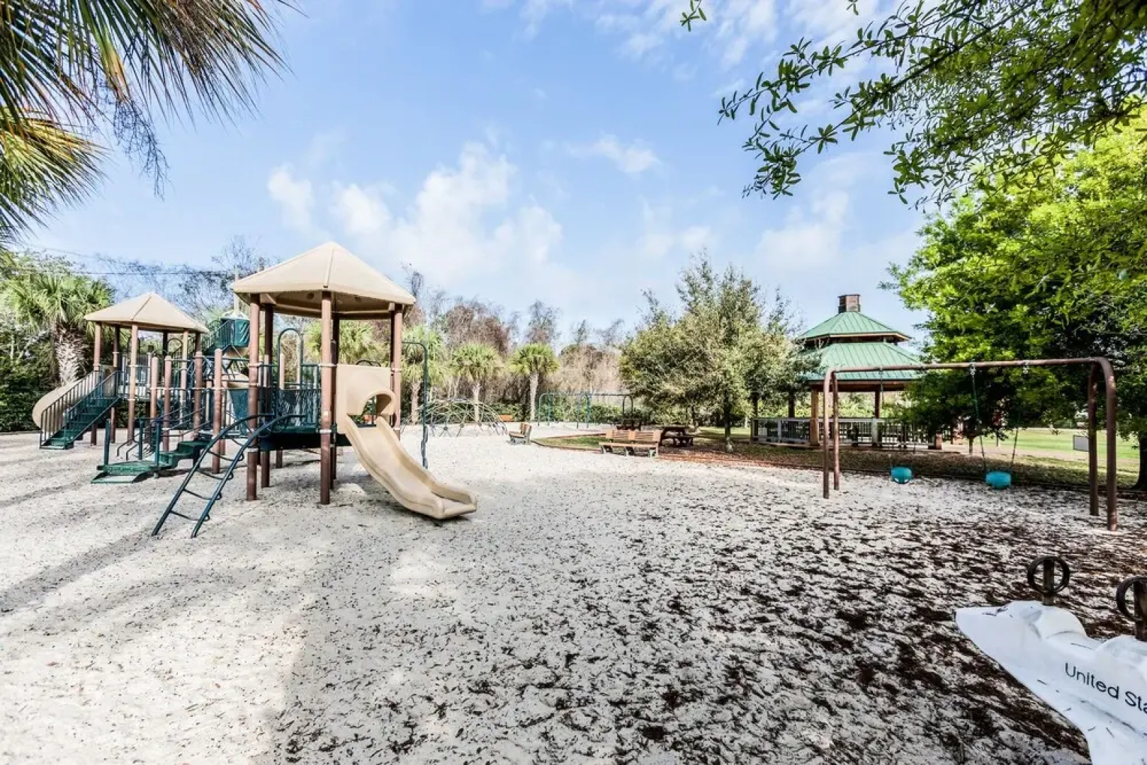 4400 Kingfish Dr Condo Unit 326 2 Bedrooms 2 Bathrooms Condo
