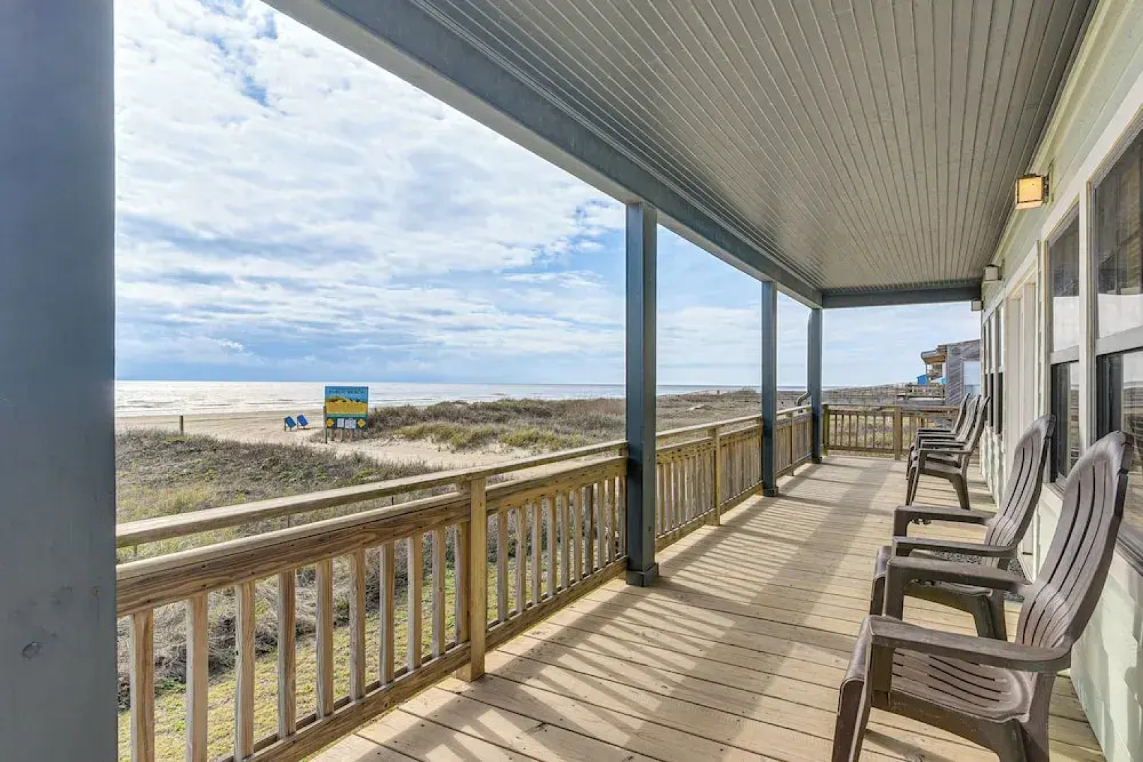 Gulf Coast Views: Waterfront Surfside Beach Home!