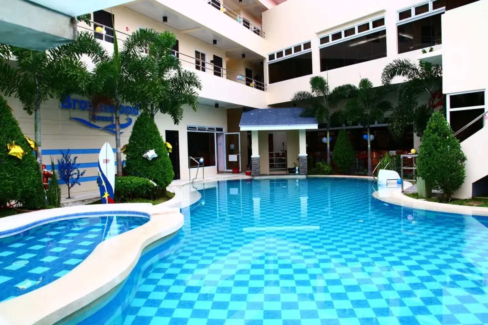 Brownwood Resort & Hotel