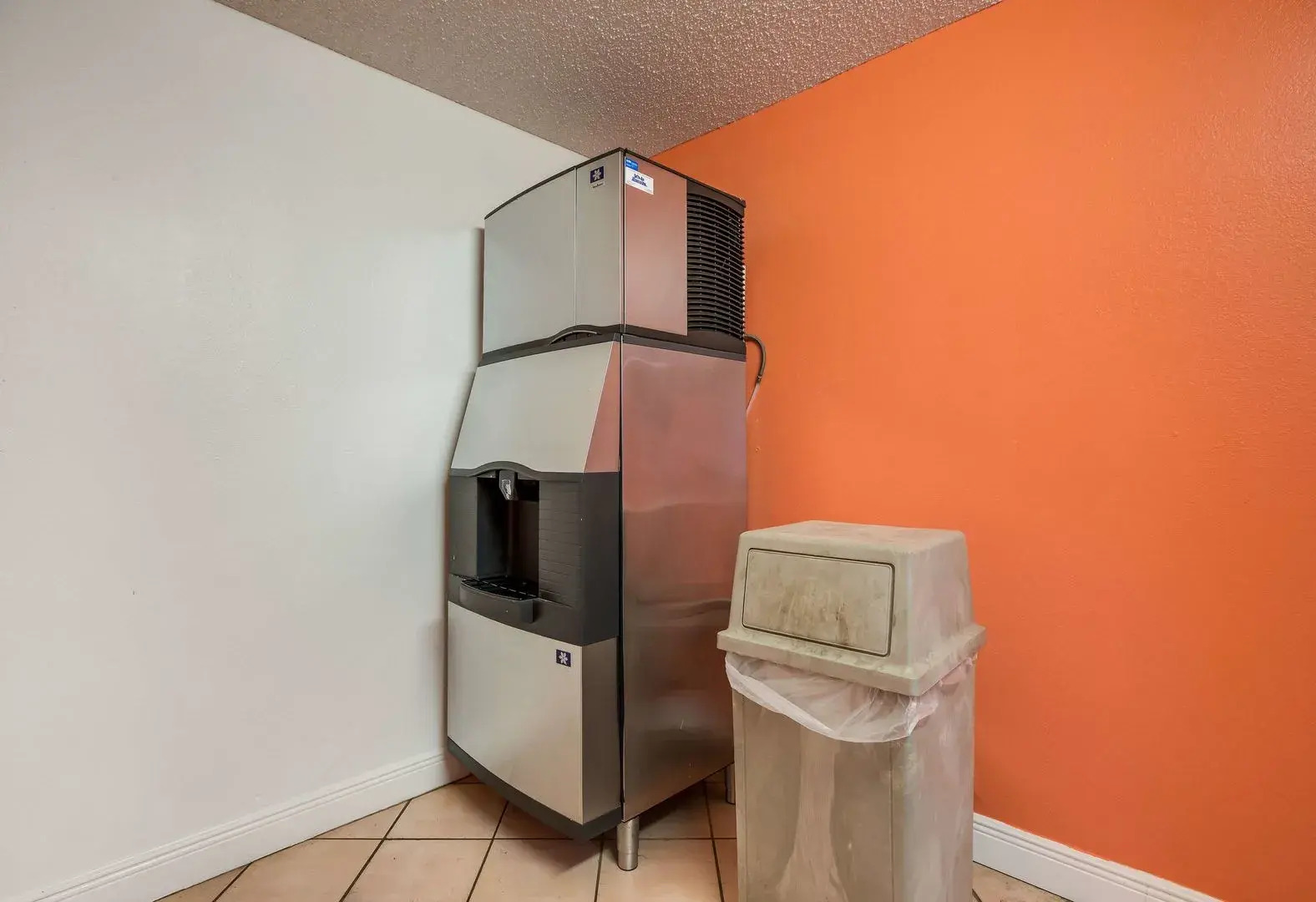 Motel 6 Beaumont, TX