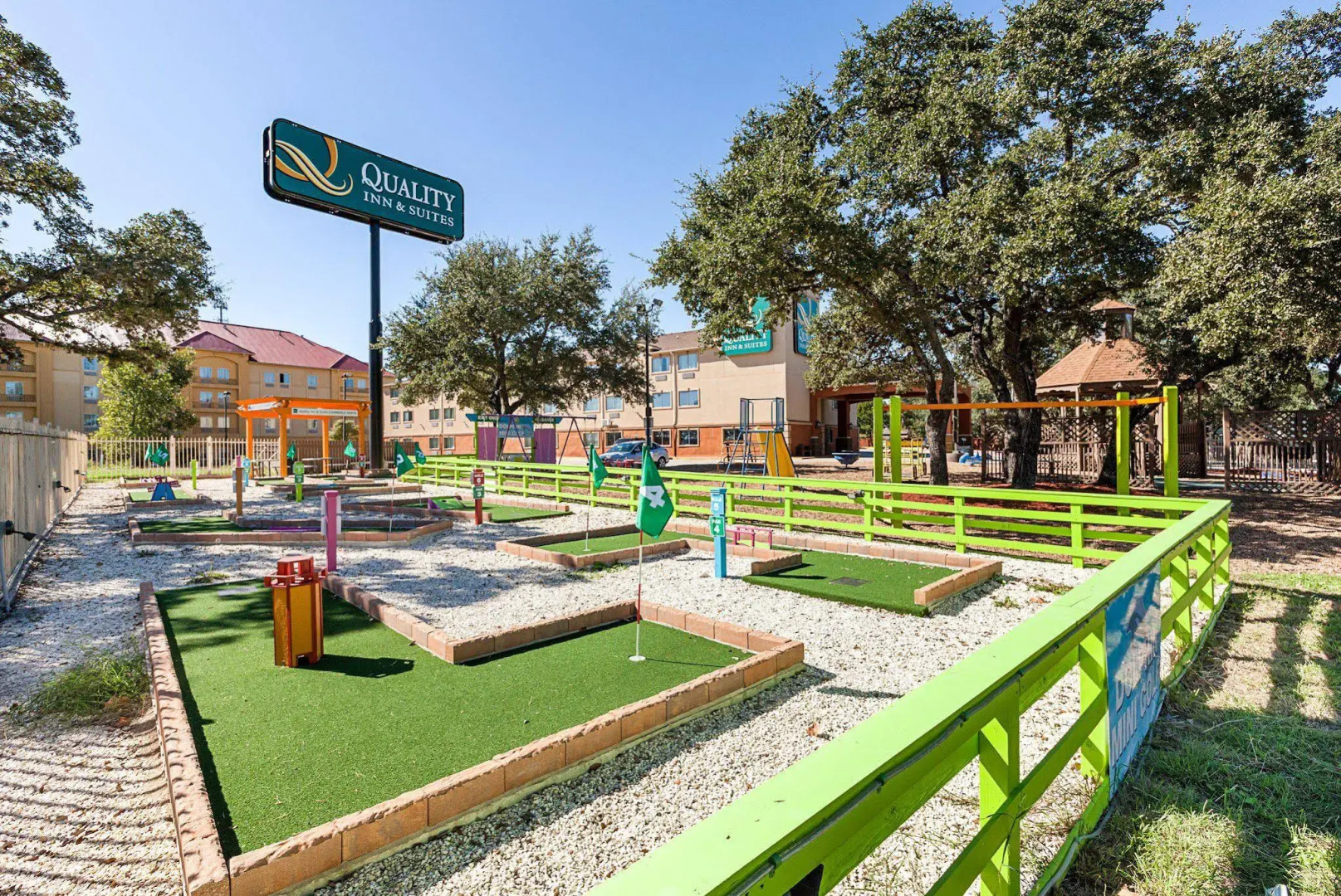 Quality Inn & Suites SeaWorld North