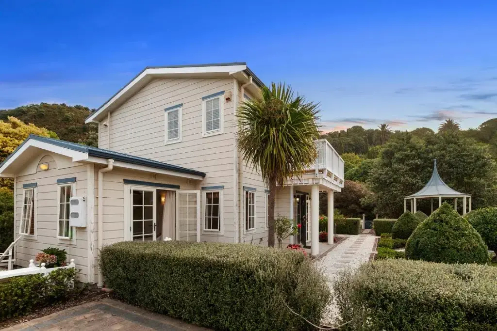 The Manor - Bowentown Holiday Home