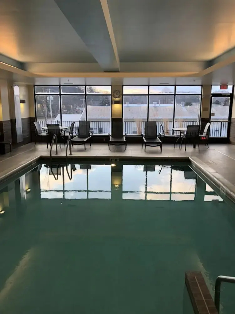Fairfield Inn & Suites Decorah