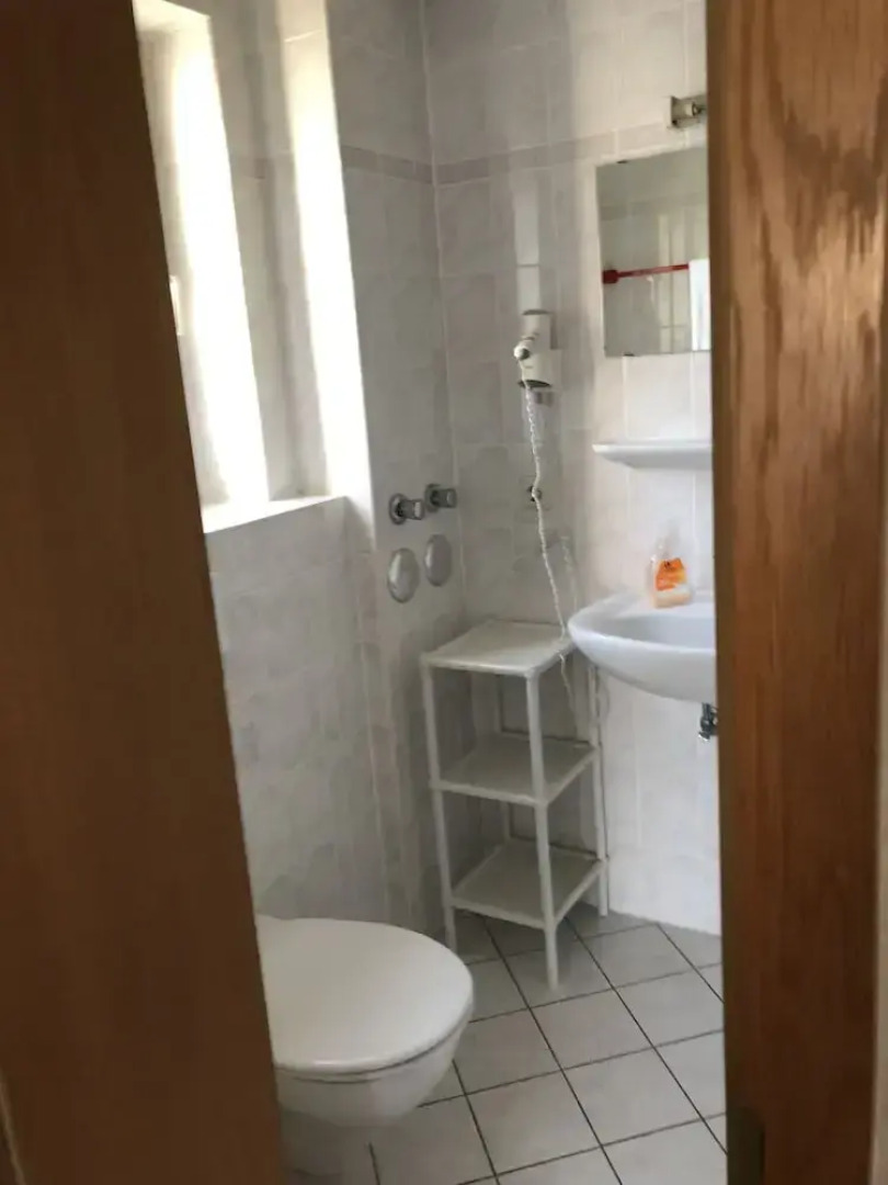 Simona Hotel Frankfurt Airport