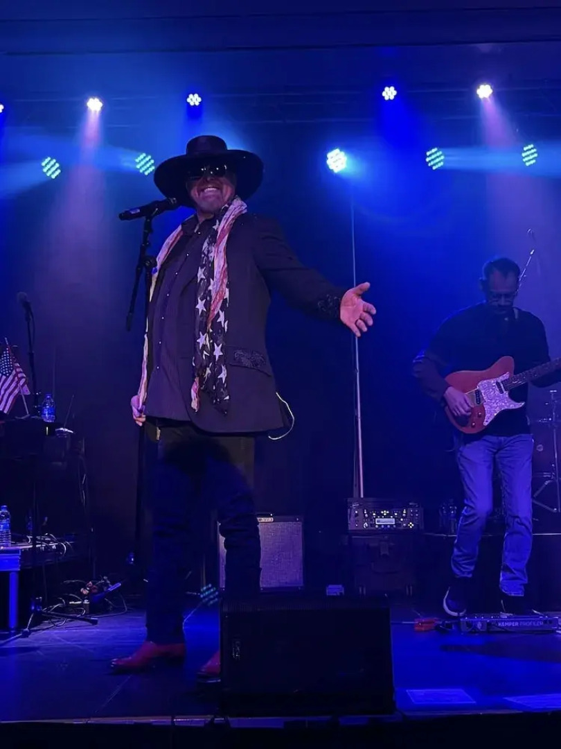 Royal River Casino and Hotel