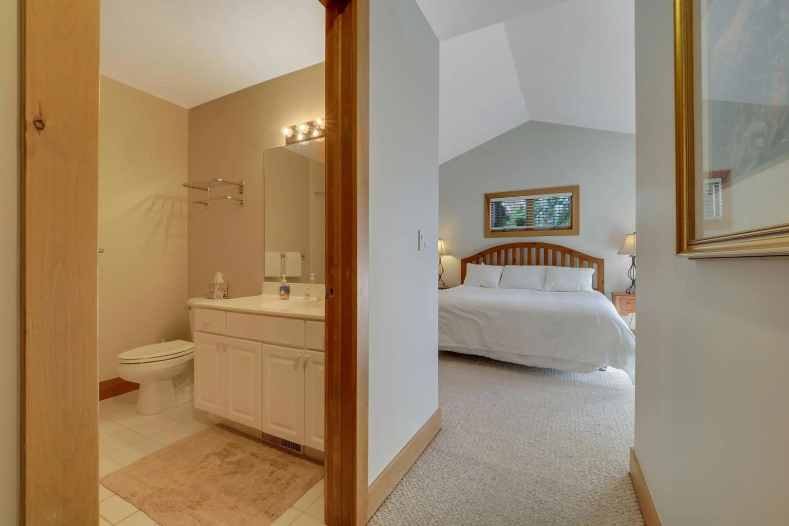 692 Disciples Village Condo