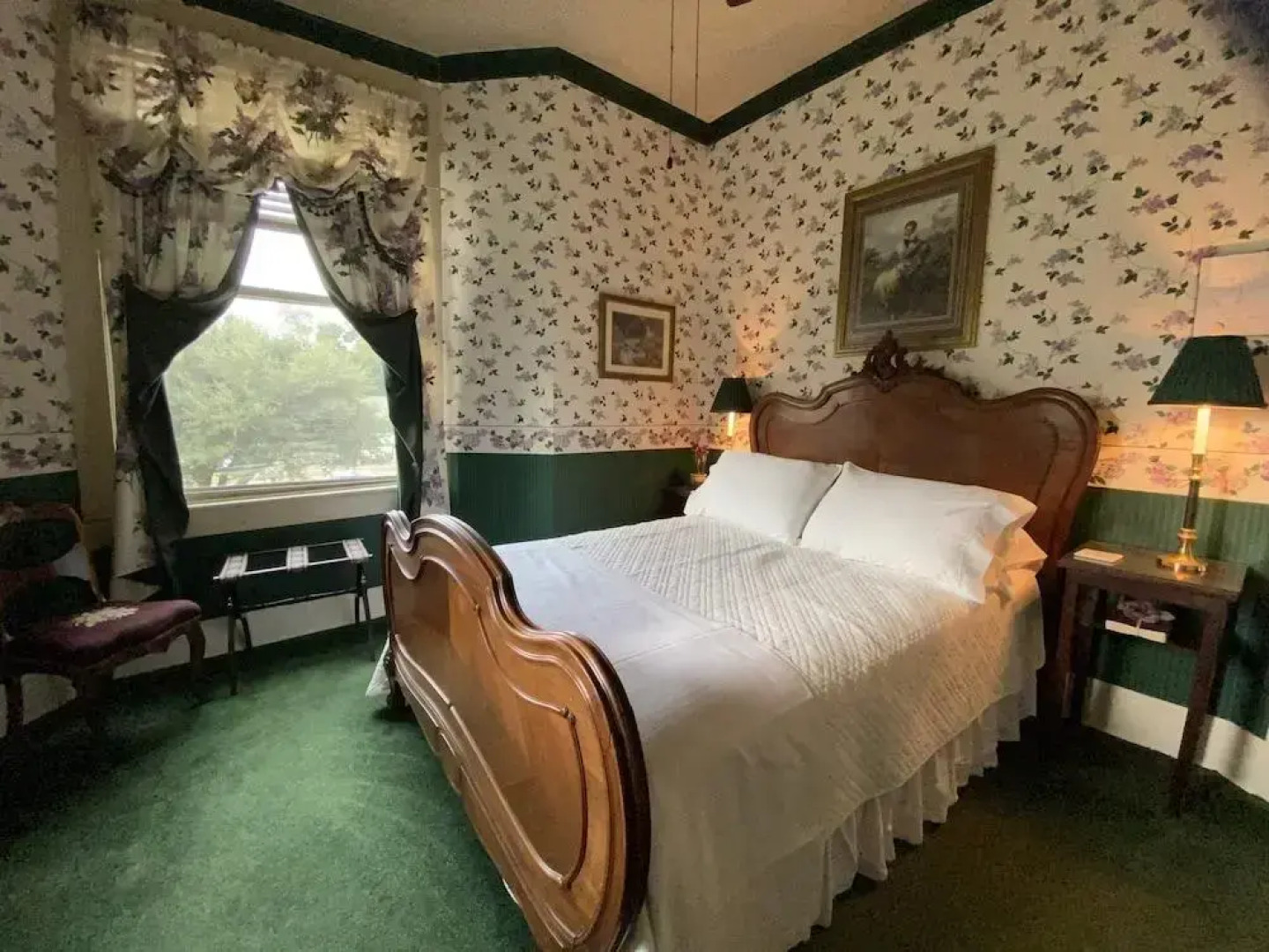 Four Winds Victorian Venue & Suites