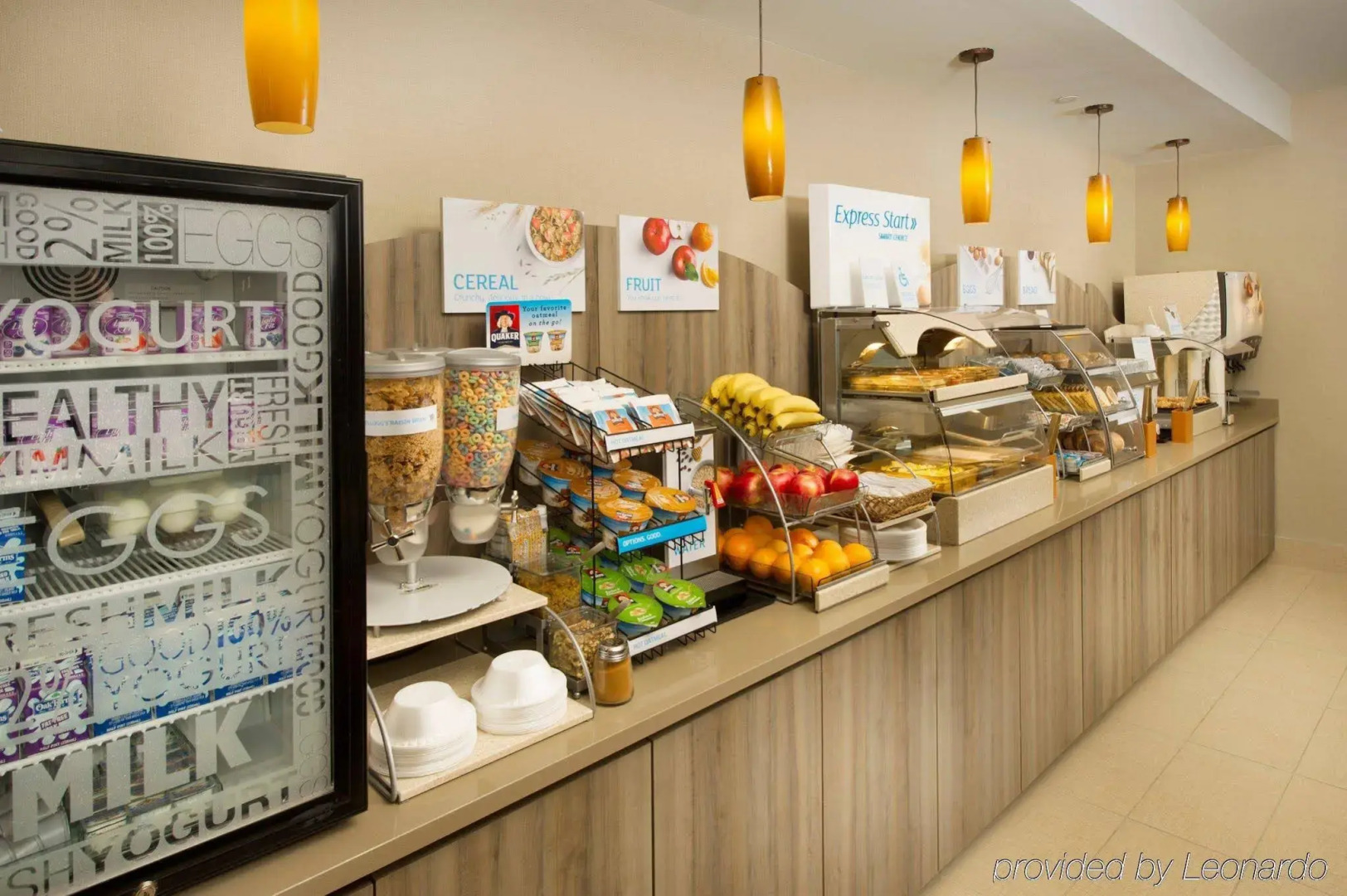 Holiday Inn Express & Suites DFW - Grapevine by IHG