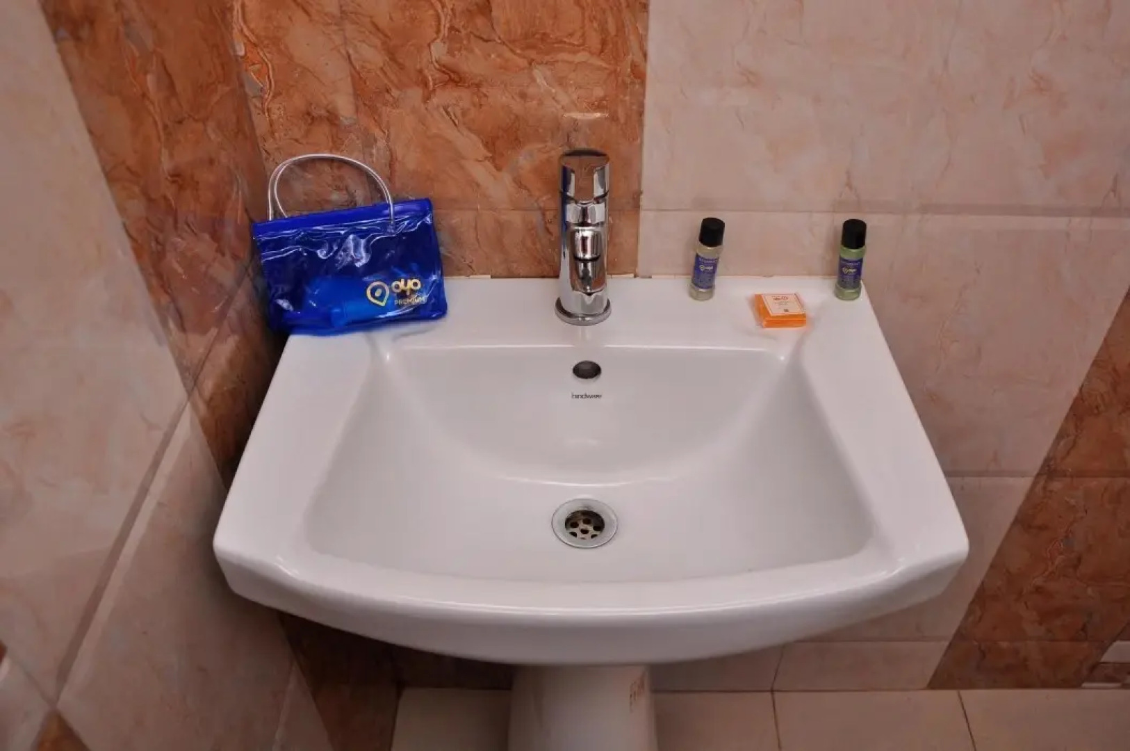 Hotel Aarem Valley Castle