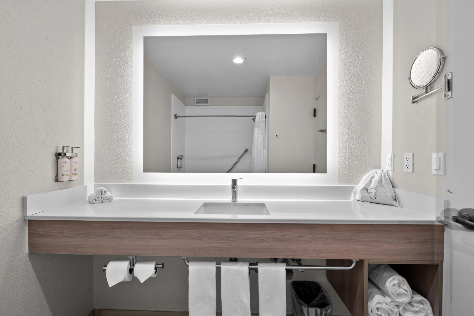 Holiday Inn Express West Point by IHG