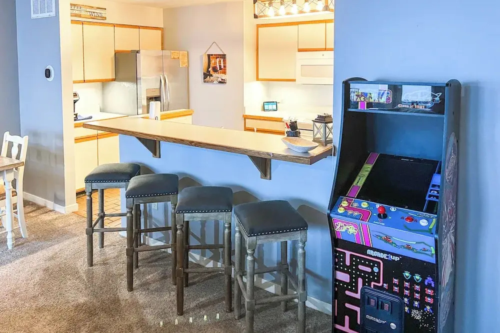 All-season Fun! Wintergreen Resort Condo w/ Views