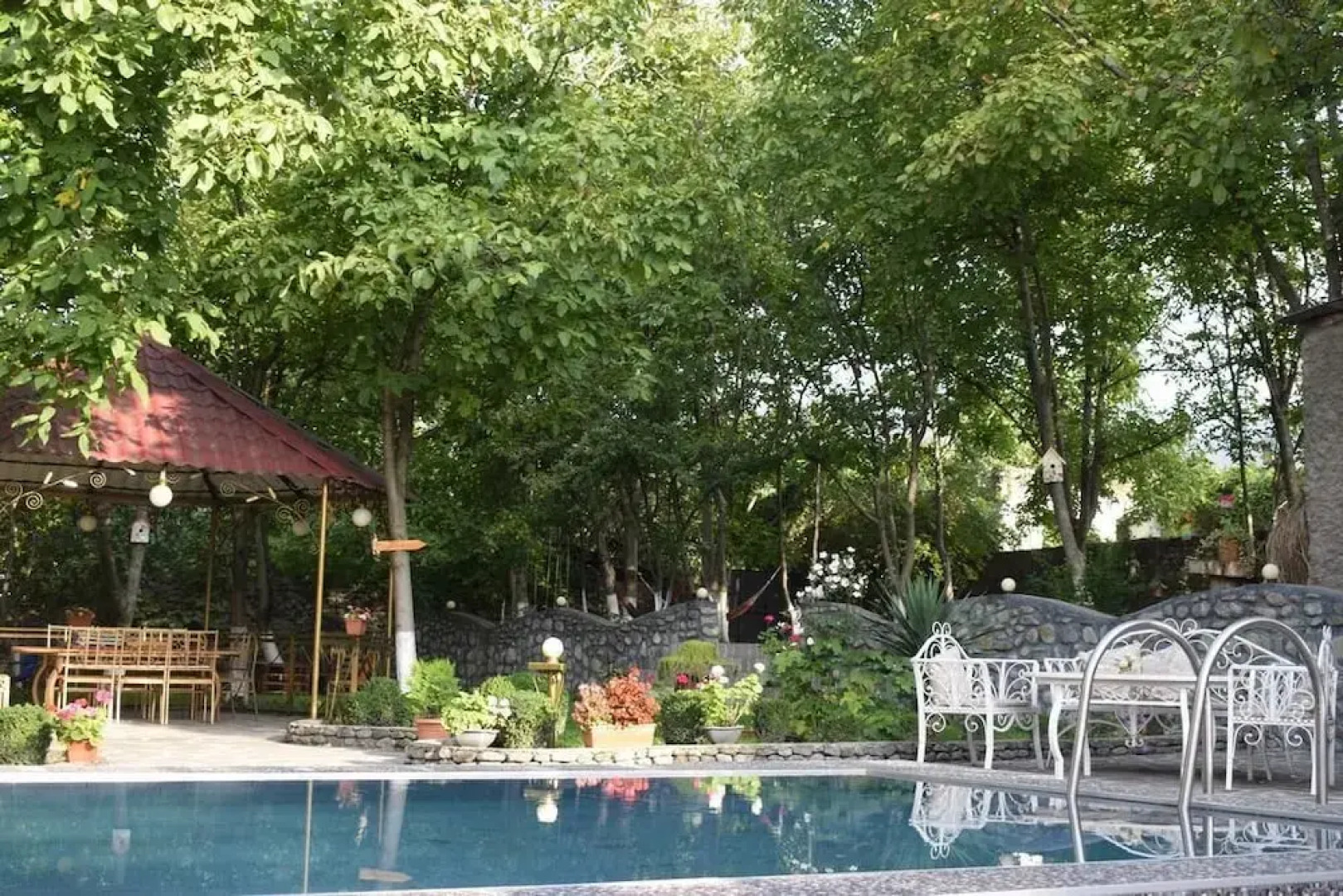 Дом отдыха и винный погреб Lago