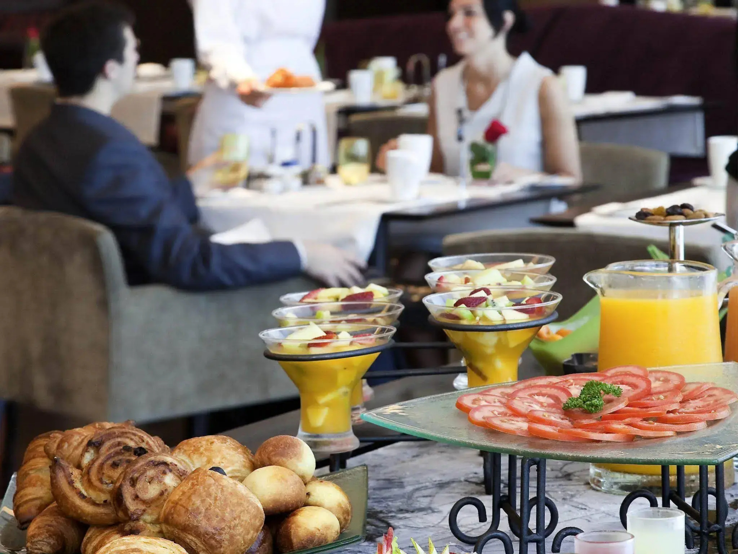 Pullman Rosario City Center Hotel
