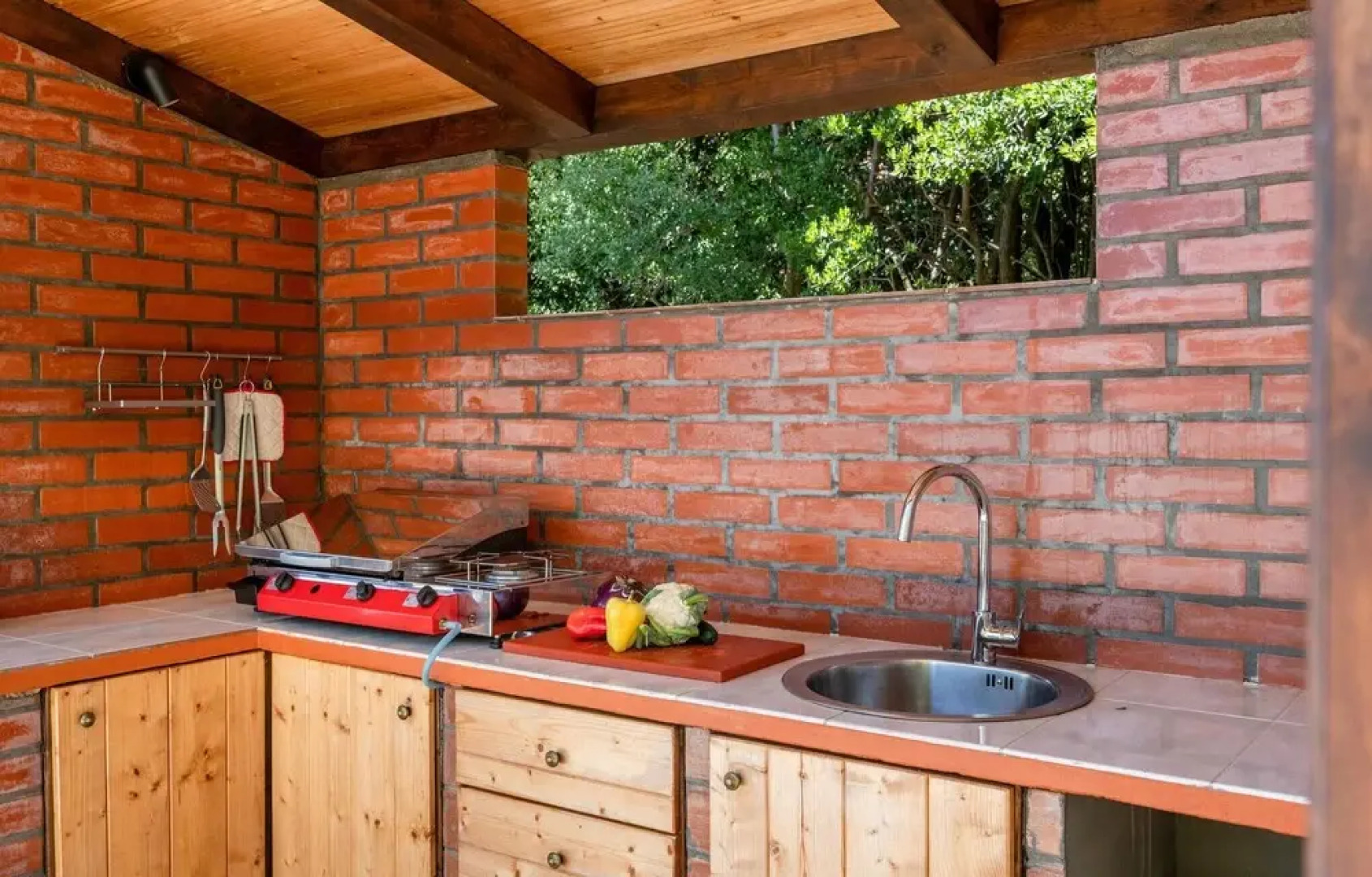 Nice Home in Peruski With Wifi and 2 Bedrooms