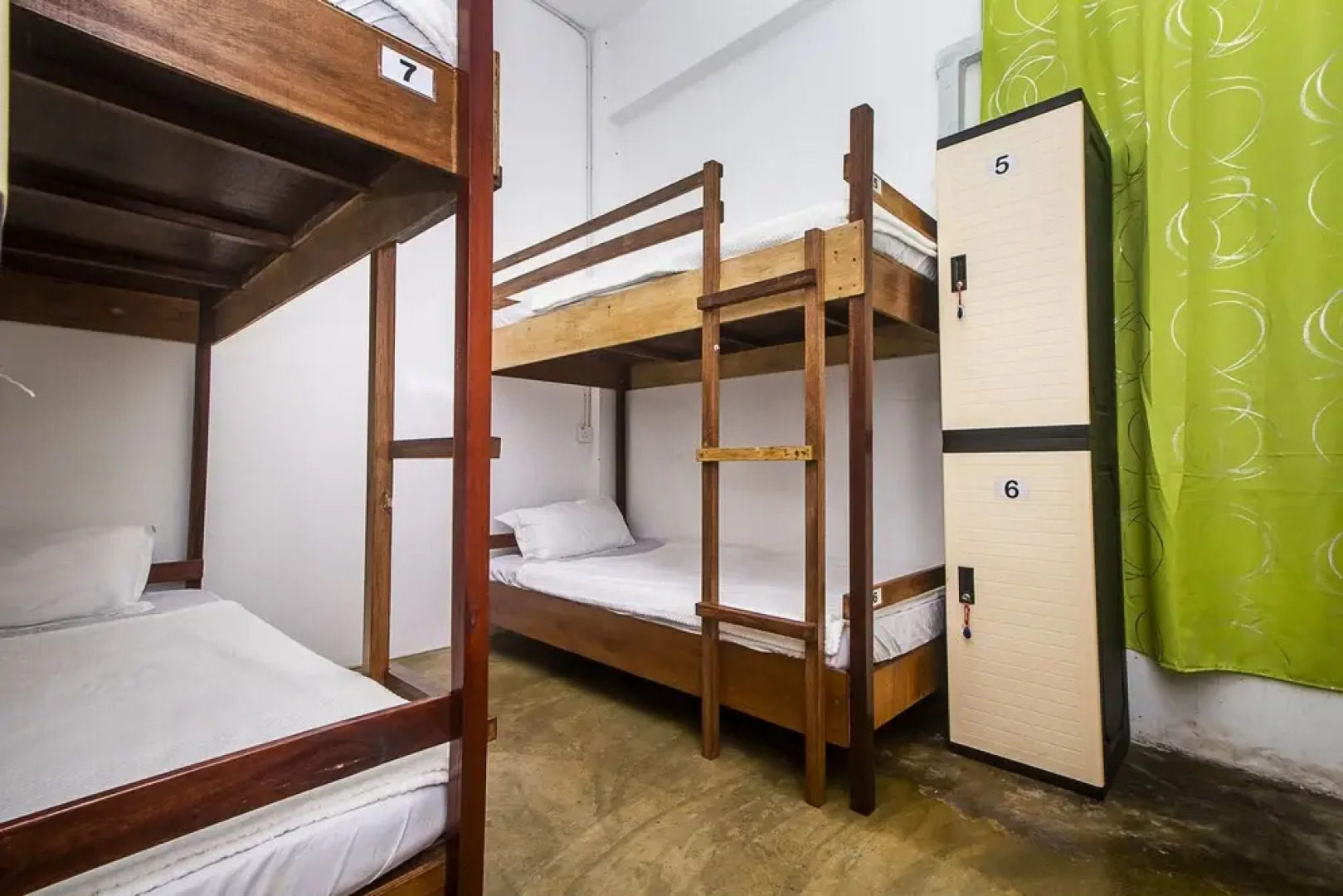 The Traveler Home by OYO Rooms