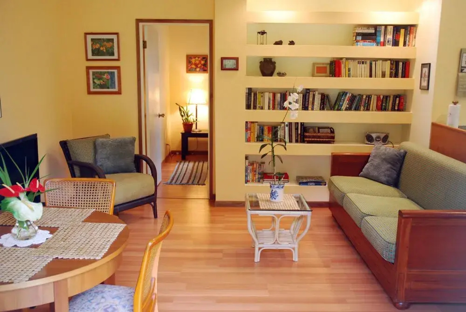 Hale Moana Bed & Breakfast