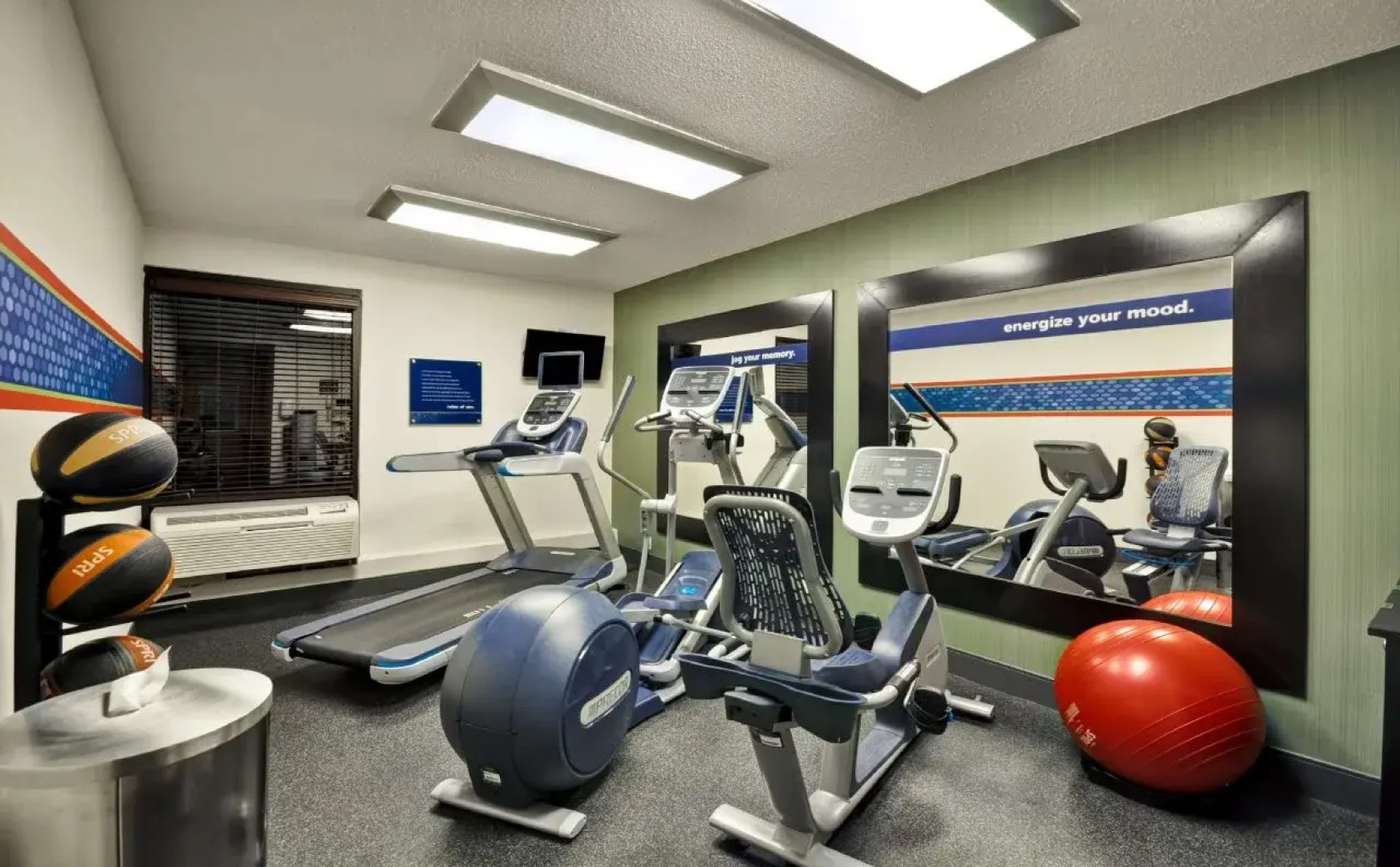 Hampton Inn Kansas City-Airport