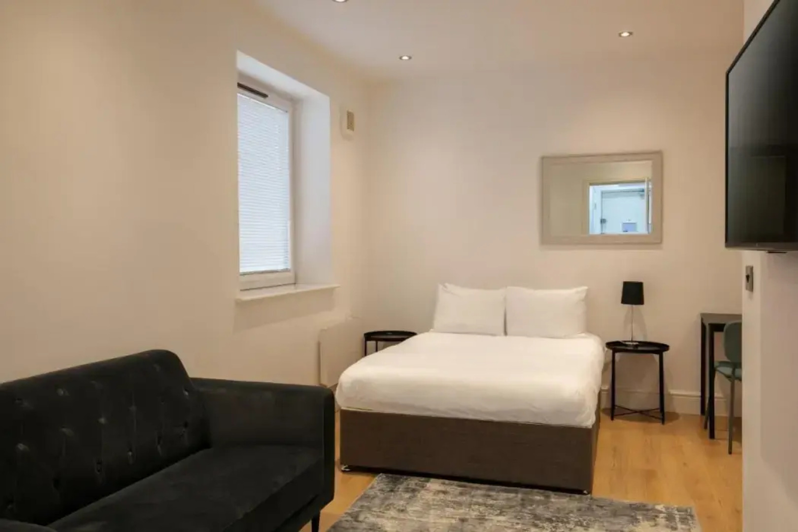 Charles Hope Apartments Swindon